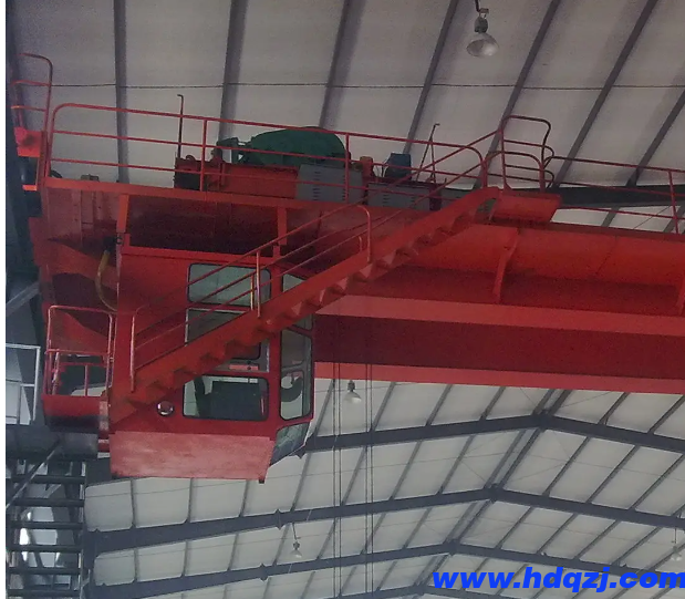 橋式起重機(jī) 橋式起重機(jī)